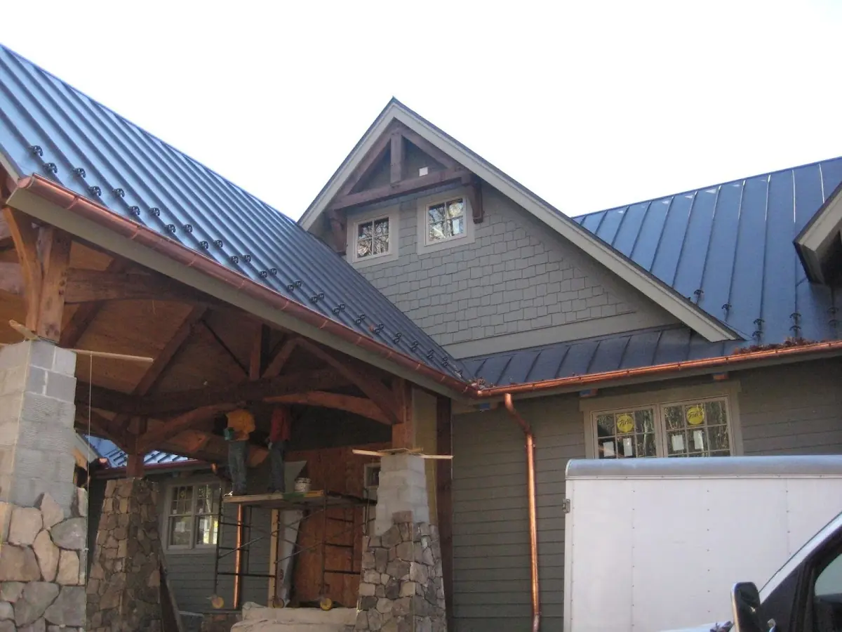 Craftsman Roofing team delivering quality roofing work in Sheldon